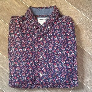 EXPRESS Men's Navy Floral Button Down Long Sleeved Shirt size Large (NWT)